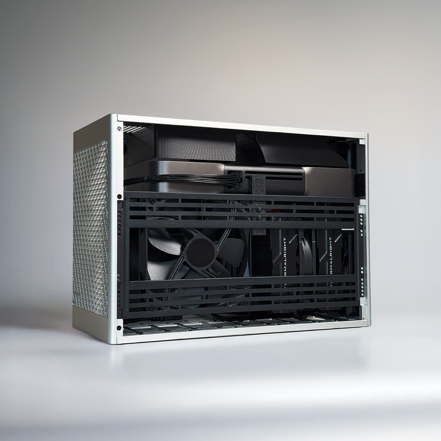 Gallery - NCASE M2 – Neox Computers